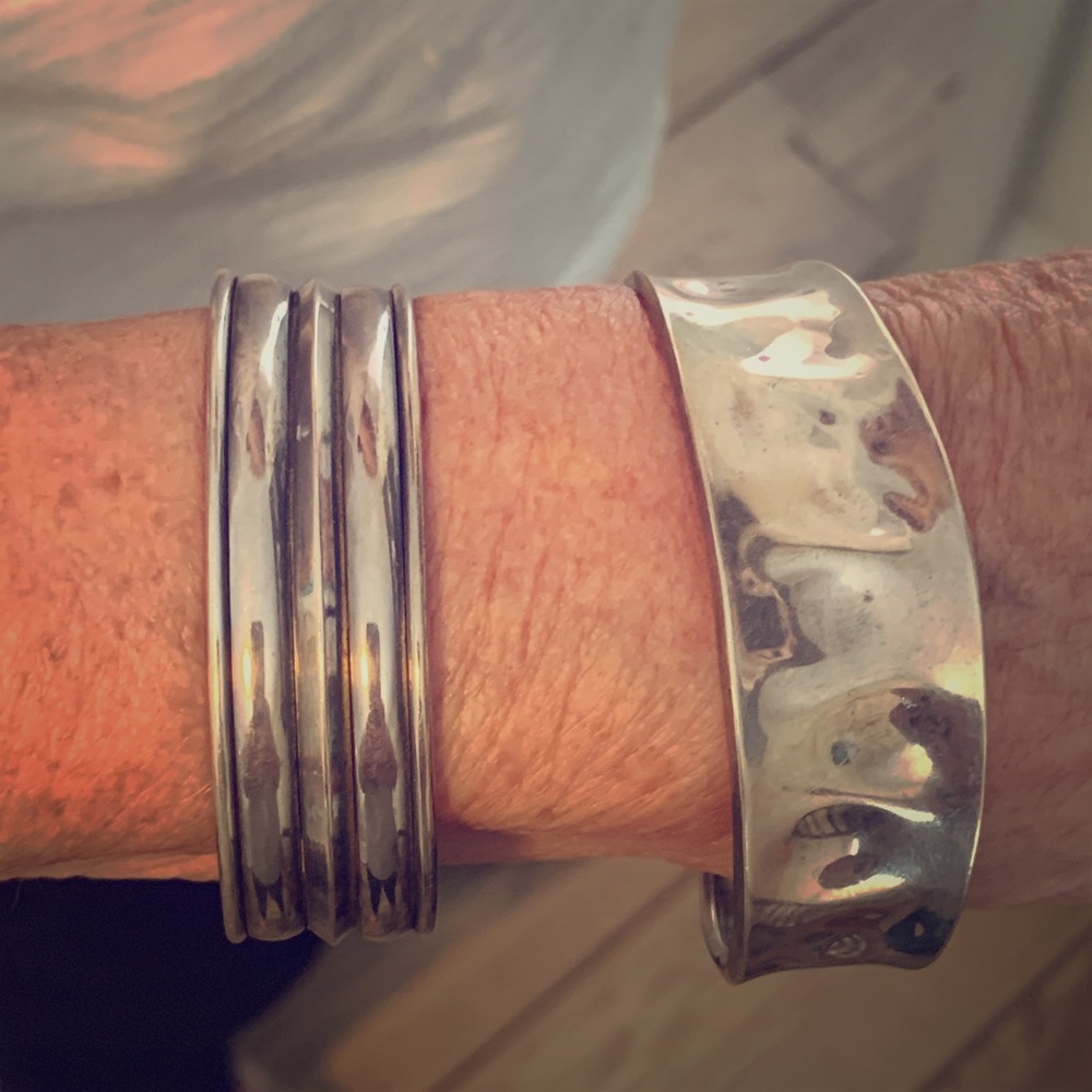 Ladies bangle bracelets